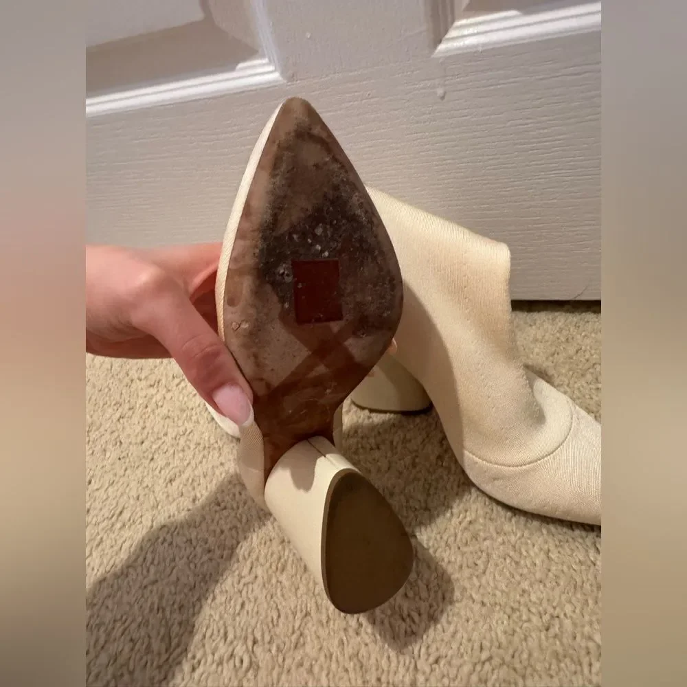 YEEZY Season 4 High Heel Sock Boots In Neutrals - Picture 4 of 6